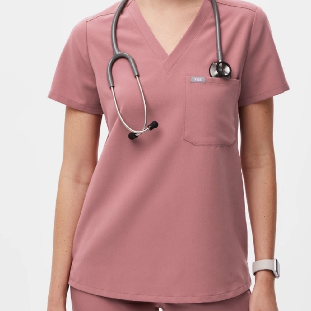 Figs Catarina One Pocket Mauve Short Sleeve Scrub Top size Small